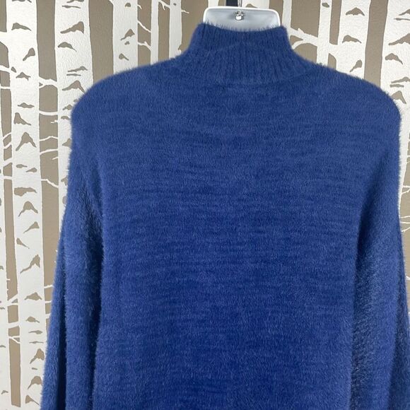 Navy Blue Fuzzy Soft Knit Oversized Mock Neck Sweater sz M - Picture 9 of 10